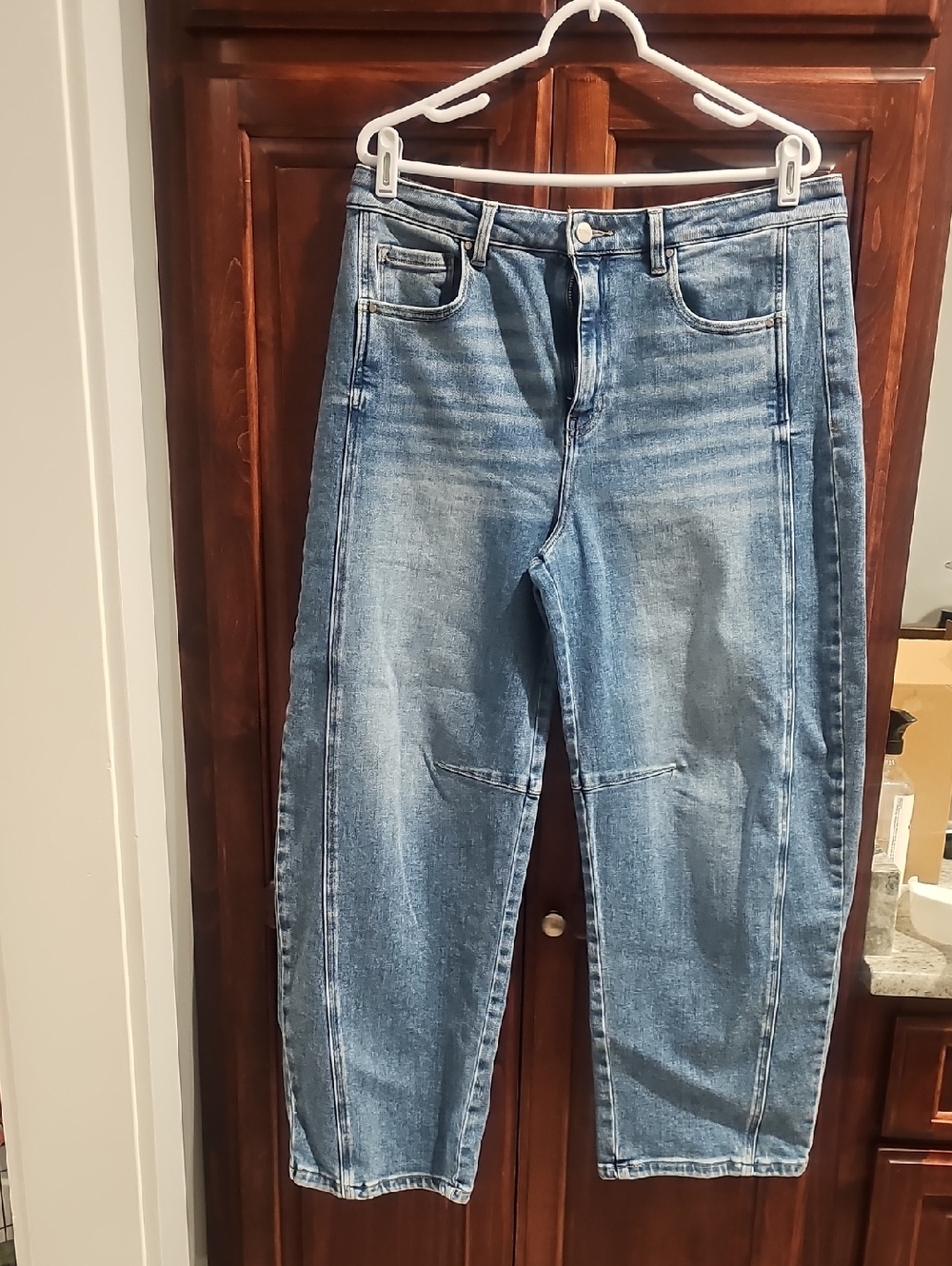 Casual Light Blue Boyfriend Jeans - Relaxed Fit
